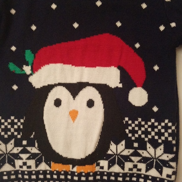 🚫SOLD‼️BABY PENGUIN SWEATER-Size 6-9 months - Picture 2 of 4